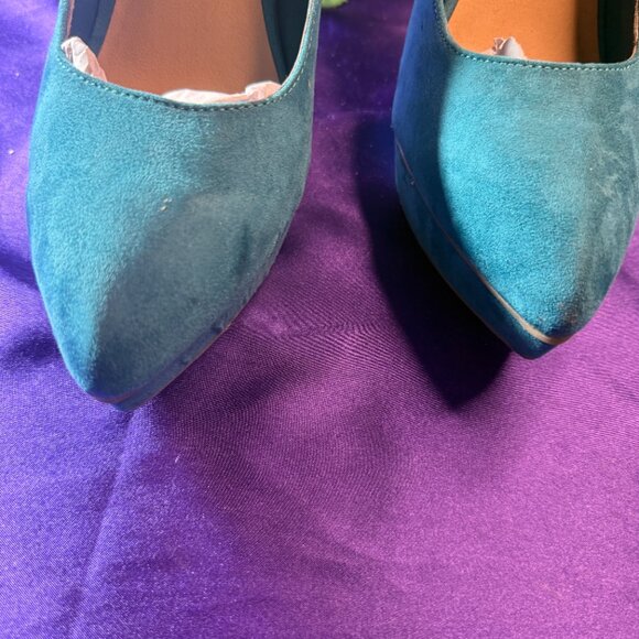 📌JustFab Turquoise Pointed Toe Suede 5.5 " High Heel Pumps with Ankle Straps - Picture 2 of 13